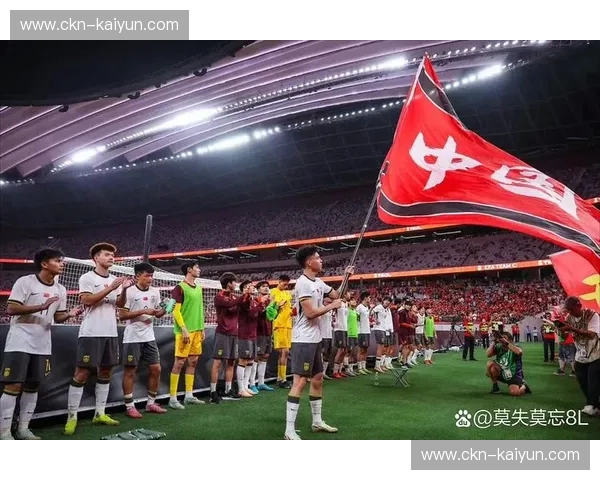 红色风暴席卷南极光：广州恒大与墨尔本的荣耀之战，谁才是真正的亚洲之王？